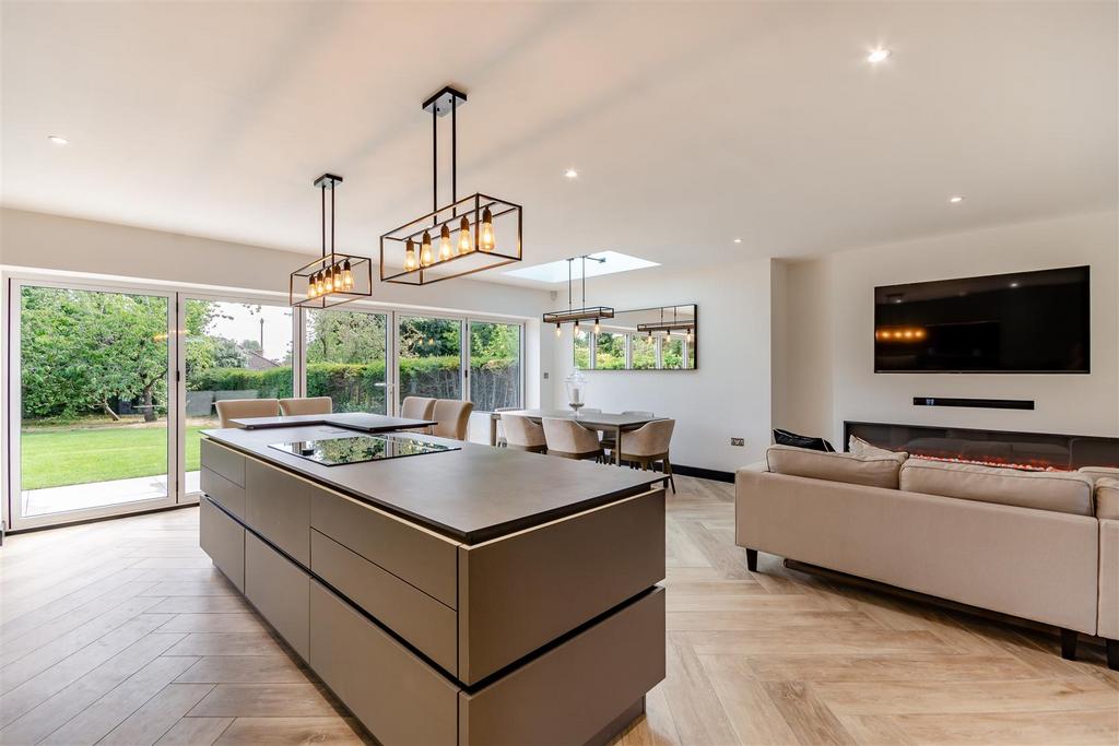 8653275-interior37.jpg