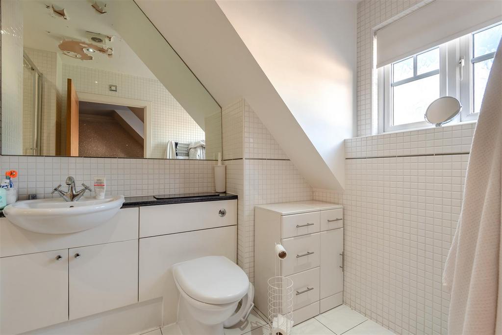 8681339-interior15.jpg