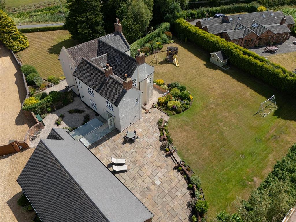Hammerwhich Place Farm Drone-6.jpg