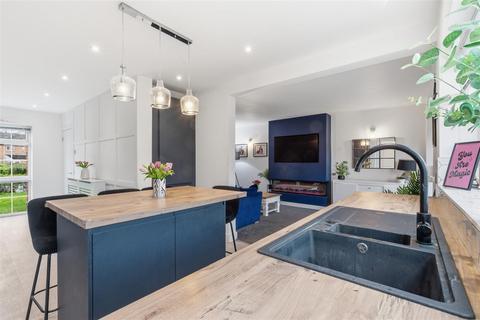 undefined, Kingshayes Road, Walsall WS9