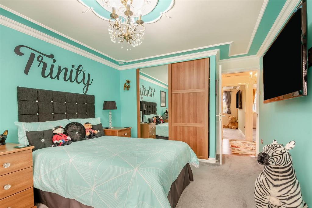 8668652-interior18.jpg