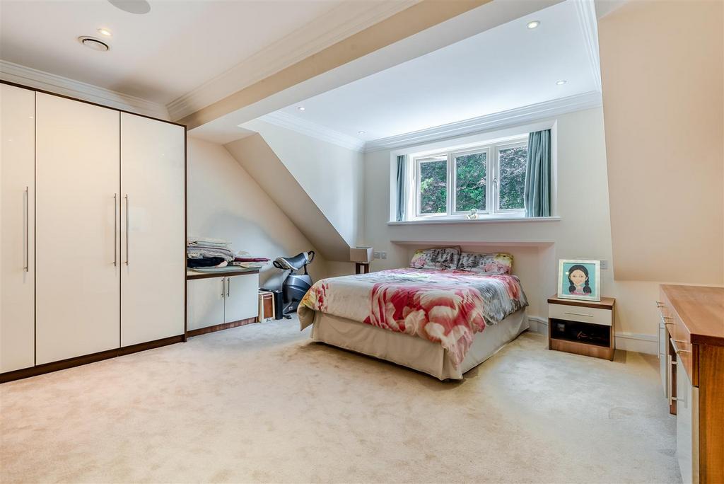 8657682-interior13.jpg