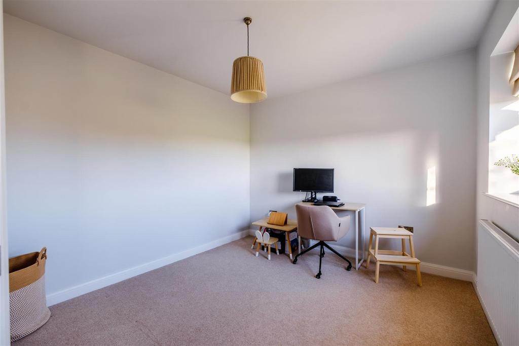 Fradley C2 C-34.jpg