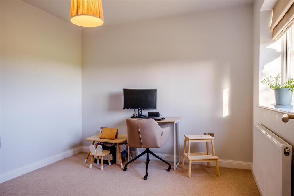 Fradley C2 C-35.jpg