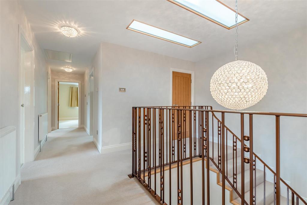 8654576-interior24.jpg