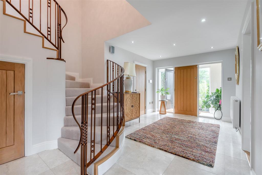 8654576-interior15.jpg