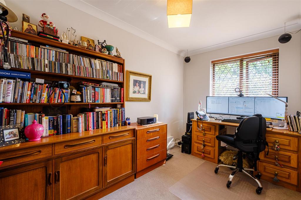 6 Upper Clifton C2 C-21.jpg