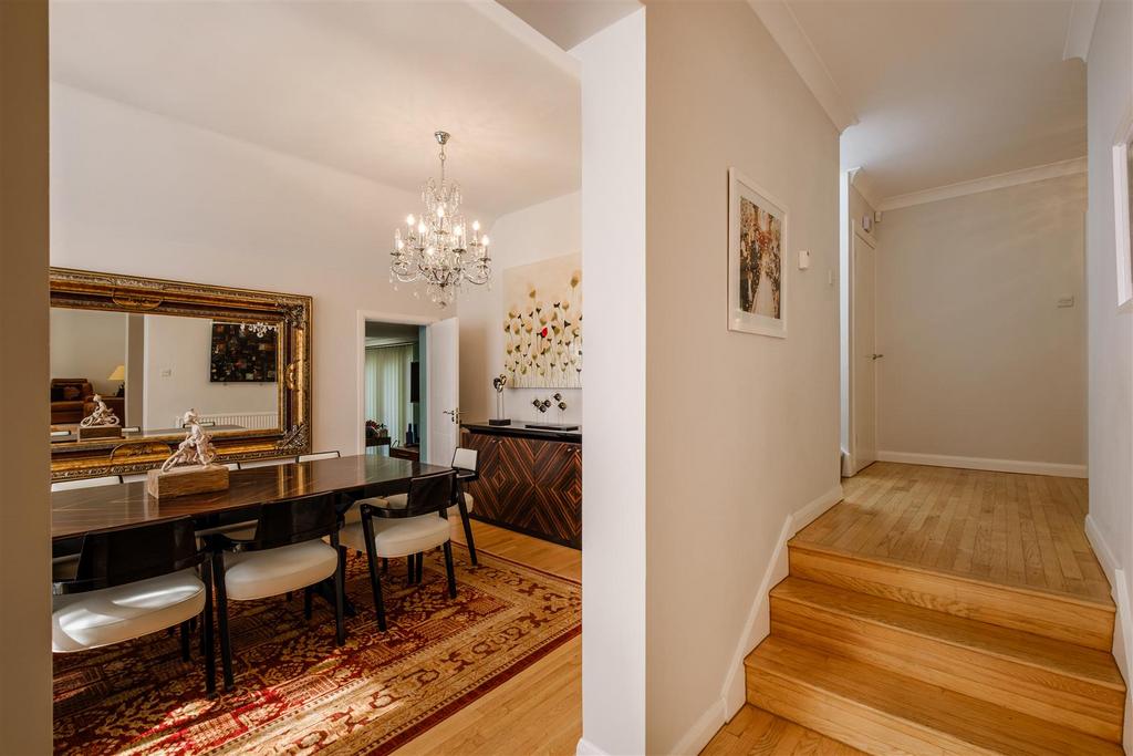 6 Upper Clifton C2 C-14.jpg