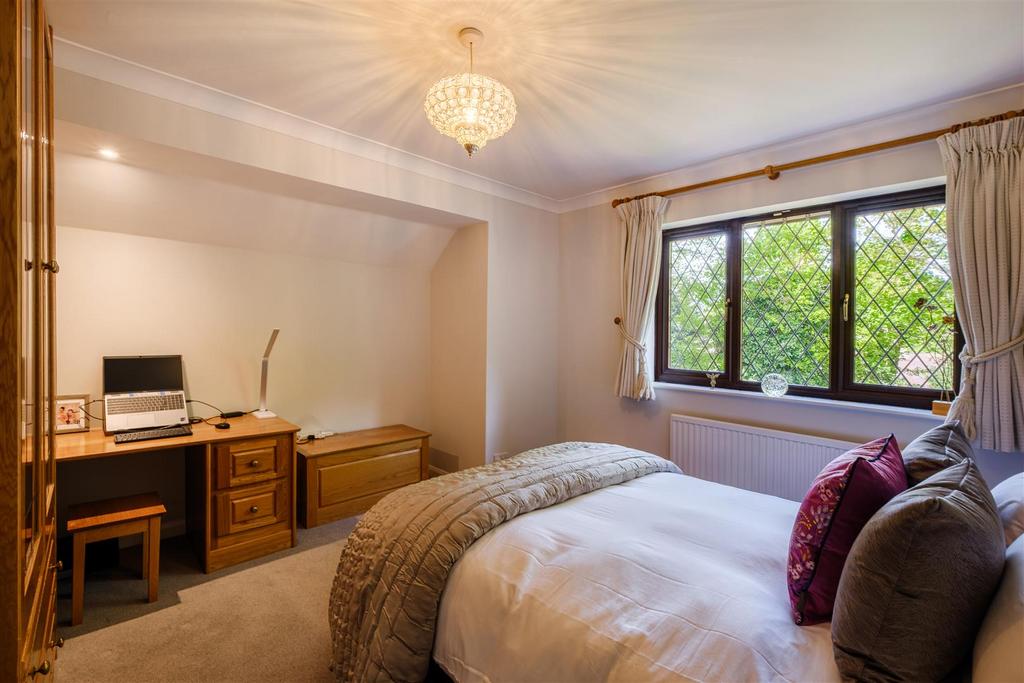 6 Upper Clifton C2 C-19.jpg