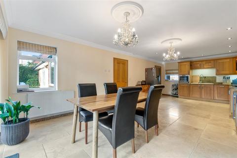 undefined, Newick Avenue, Little Aston B74