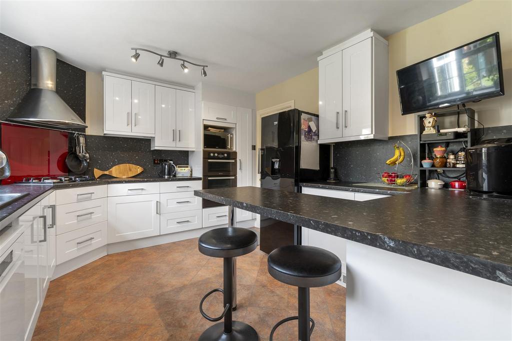 Wil 9804-hdr.jpg