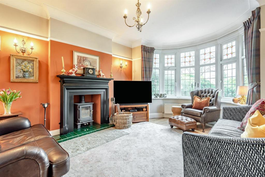 8680787-interior20.jpg