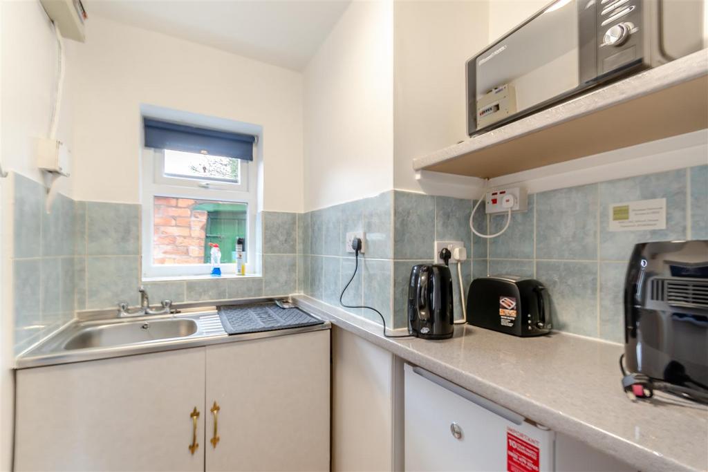 8550706-interior09.jpg
