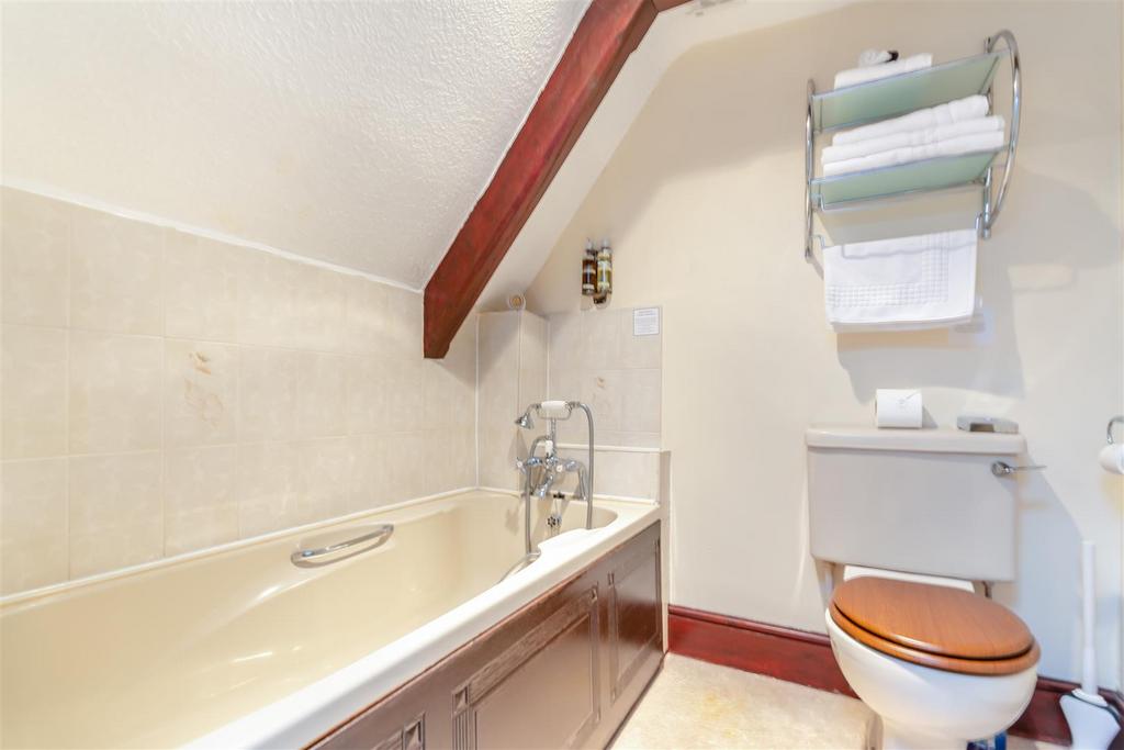 8550706-interior20.jpg