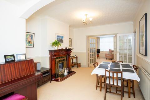 undefined, Brighouse, Brighouse HD6