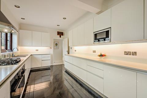 undefined, Tydehams, Newbury, Berkshire