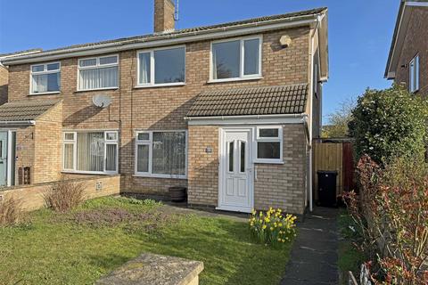 3 bedroom semi-detached house for sale, Melrose Close, Stamford