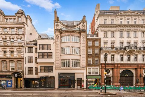 undefined, Strand, Covent Garden, London