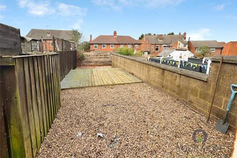 3 bedroom terraced house to rent, Byron Street, Derbyshire DE7