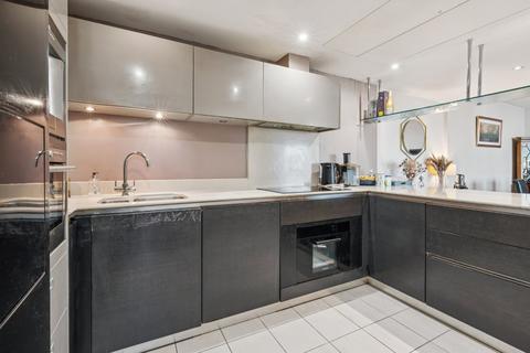 3 bedroom flat for sale, Ensign House, Juniper Drive, London