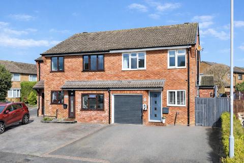 3 bedroom semi-detached house for sale, Wessex Close, Christchurch, BH23