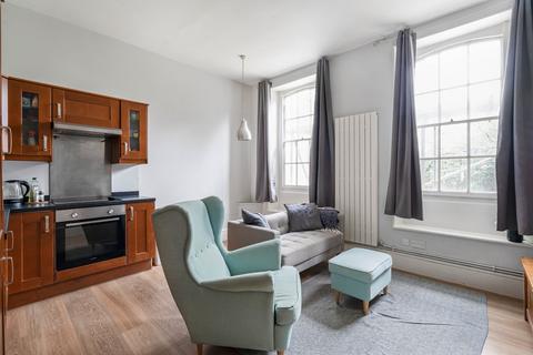 1 bedroom flat for sale, Little Ealing Lane, Ealing, Ealing, W5