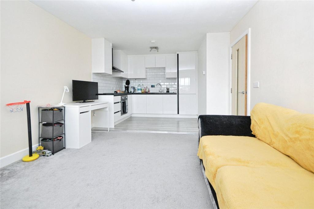 Living/Kitchen