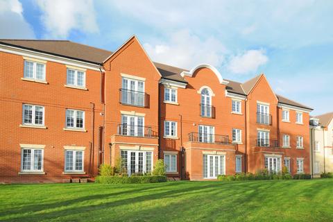 2 bedroom flat for sale, Greenhill, Twyford, OX17