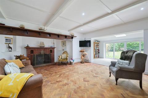 undefined, Banstead Road, Banstead