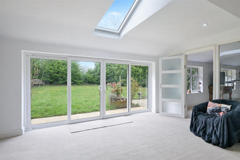 undefined, Banstead Road, Banstead