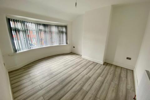 3 bedroom semi-detached house for sale, Delacourt Road, Fallowfield