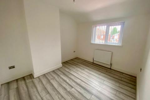 3 bedroom semi-detached house for sale, Delacourt Road, Fallowfield