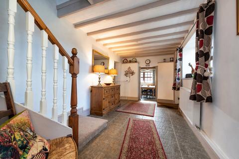 4 bedroom detached house for sale, Lower Denbigh Rd, St Asaph, Denbs LL17 0EP