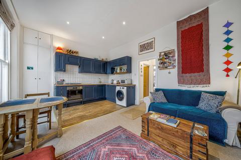 1 bedroom flat for sale, Westbourne Road, Islington, London, N7
