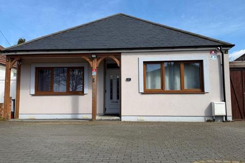 3 bedroom detached bungalow for sale, Feltham, Hounslow, TW13