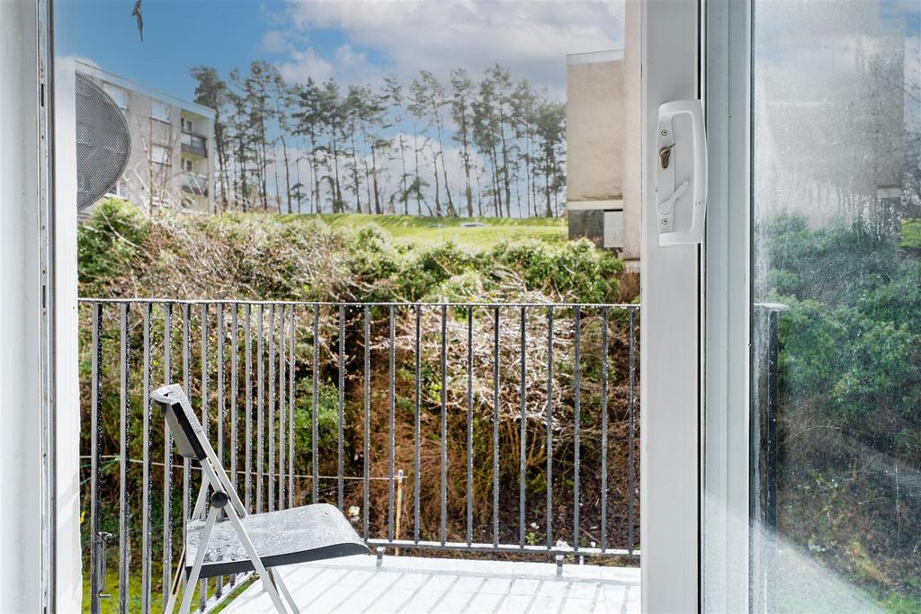 Balcony-26.jpg