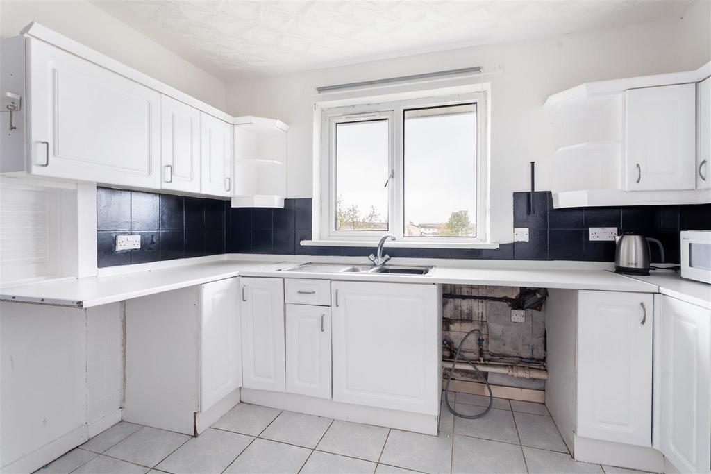 Kitchen-9.jpg
