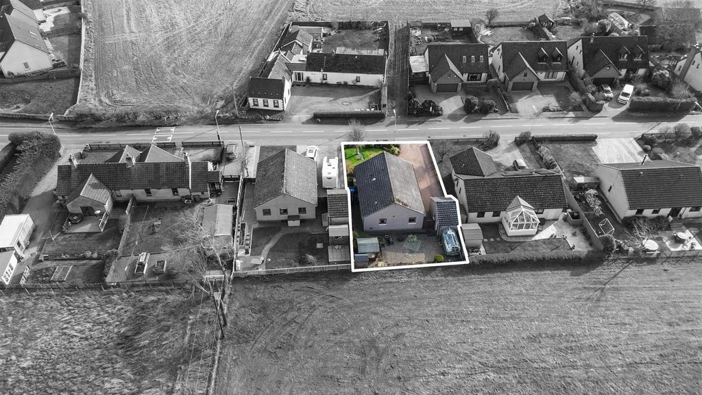2 dji 0133 - highlighted property.jpg