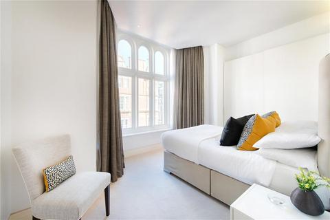 3 bedroom flat to rent, Green Street, Mayfair W1