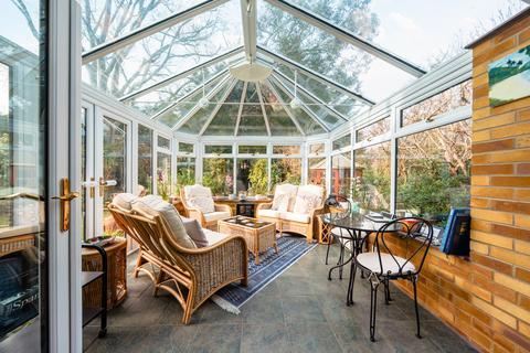 undefined, Guildford Road, Fleet, GU51