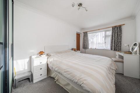 undefined, Guildford Road, Fleet, GU51