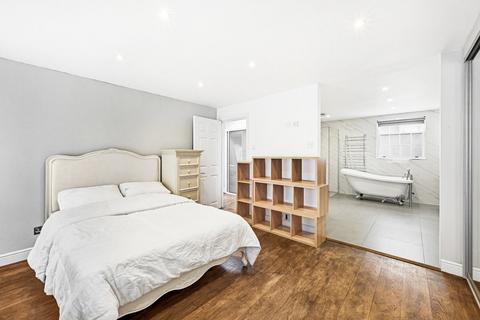 undefined, Eaton Mews North, Belgravia