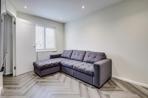 undefined, Frobisher Way, Southend-on-sea, SS3