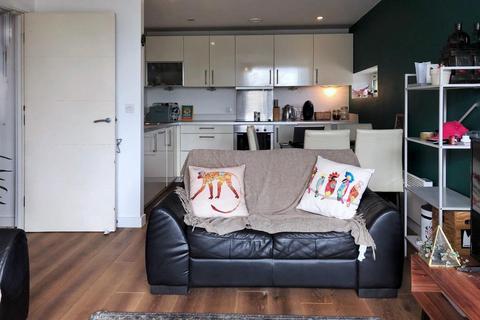 2 bedroom apartment to rent, Spectrum, Blackfriars Road