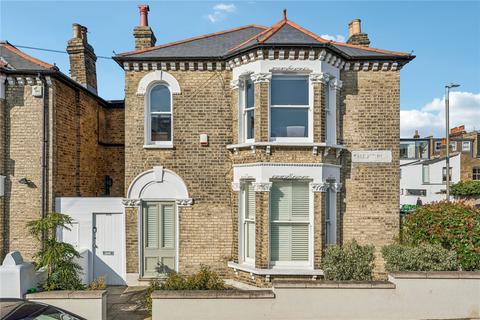 Salcott Road, SW11