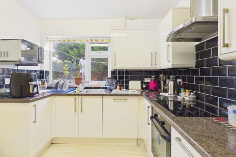 undefined, Weymouth Gardens, Low Fell, Gateshead, NE9