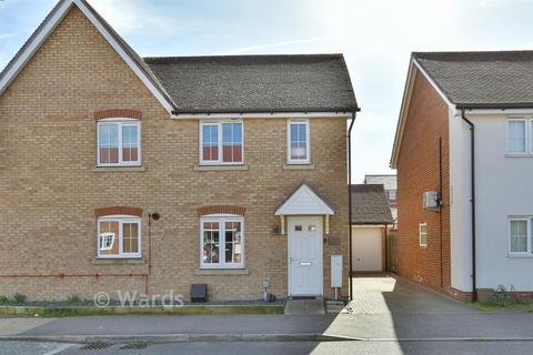 3 bedroom semi-detached house for sale, Eveas Drive, Sittingbourne, Kent