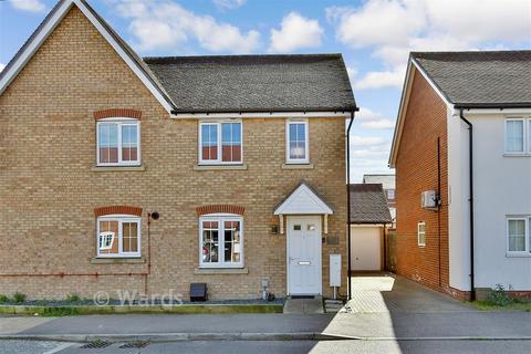 undefined, Eveas Drive, Sittingbourne, Kent