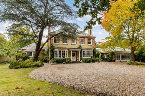 5 bedroom house for sale, Sandpit Hall Road, Chobham, GU24
