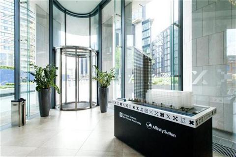 1 bedroom apartment to rent, Chronicle Tower, City Road, London, EC1V